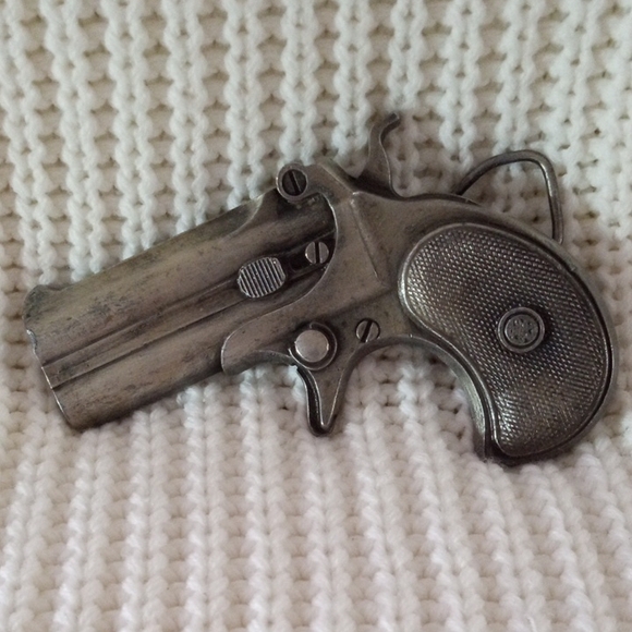 Vintage Gun Belt Buckle 1976 by Bergamot Brass Works - Picture 1 of 5